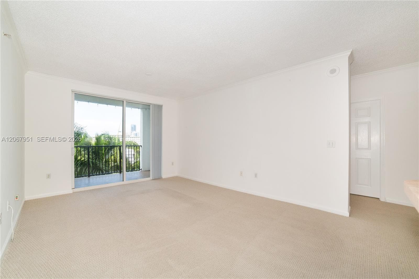 Porto Bellagio · #2512 in Sunny Isles Beach - Photo 3