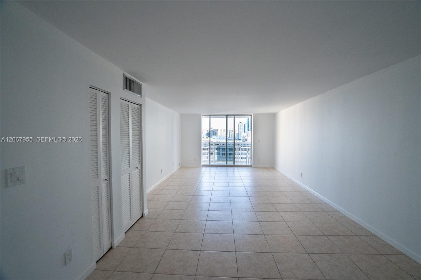 PLAZA TOWERS SOUTH · #1509 in Hallandale Beach - Photo 17
