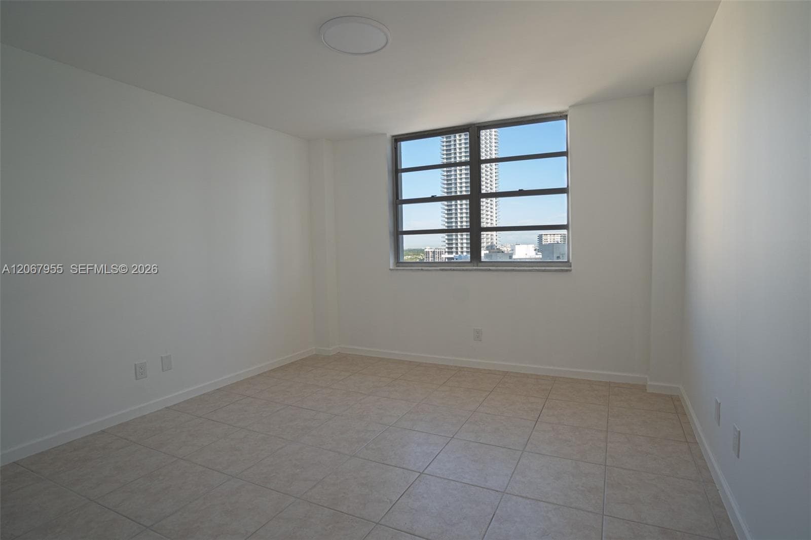PLAZA TOWERS SOUTH · #1509 in Hallandale Beach - Photo 21
