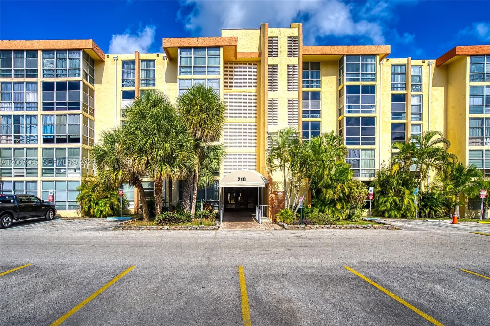 AVILA SOUTH CONDO · #533 in Sunny Isles Beach - Photo 27