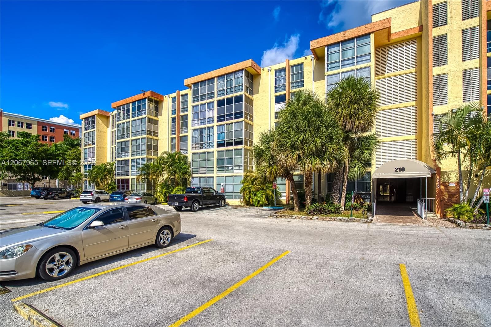 AVILA SOUTH CONDO · #533 in Sunny Isles Beach - Photo 28