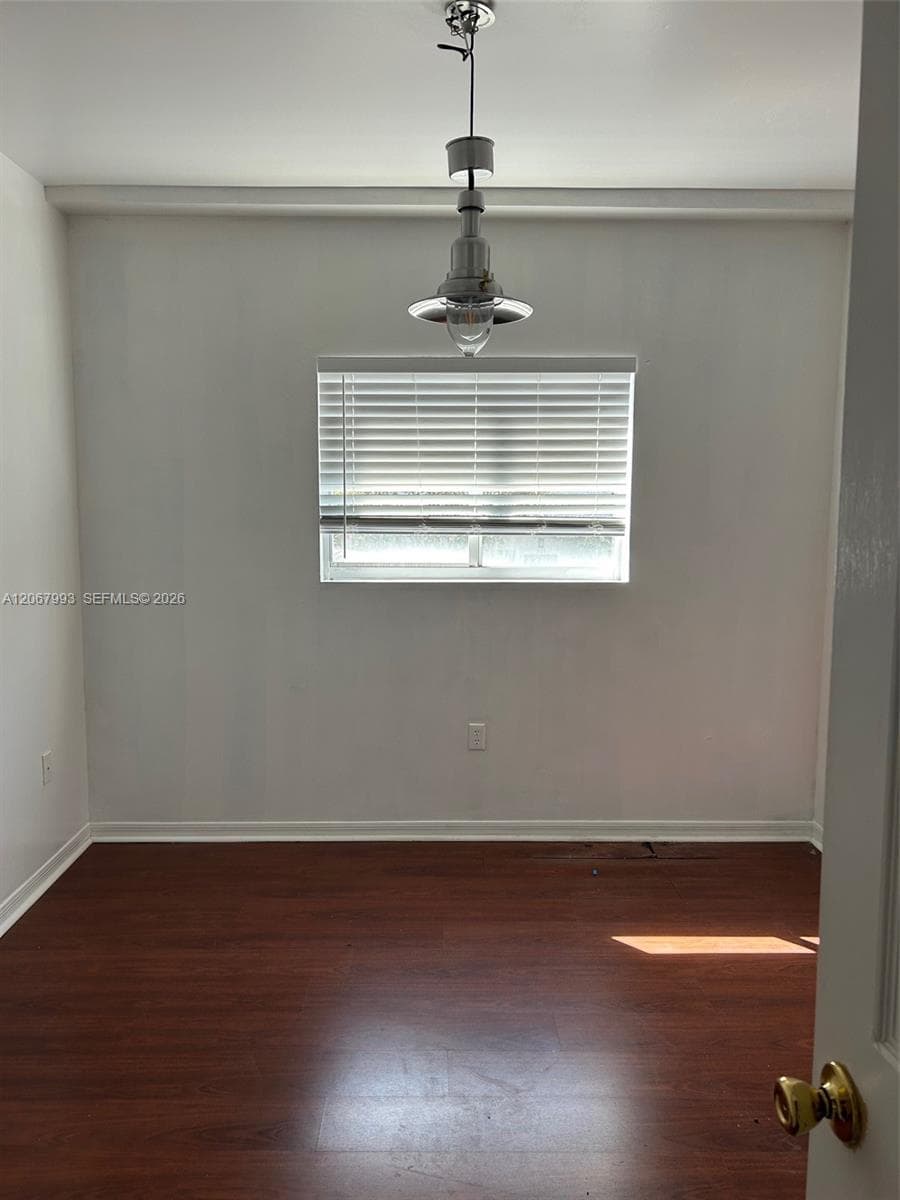CASTELLO III CONDO · #207 in Miami - Photo 8