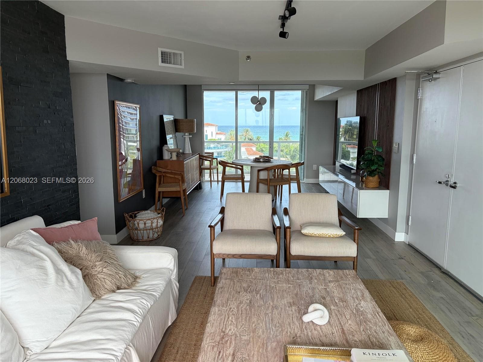 THE GRANDVIEW CONDO · #702 in Miami Beach - Photo 3