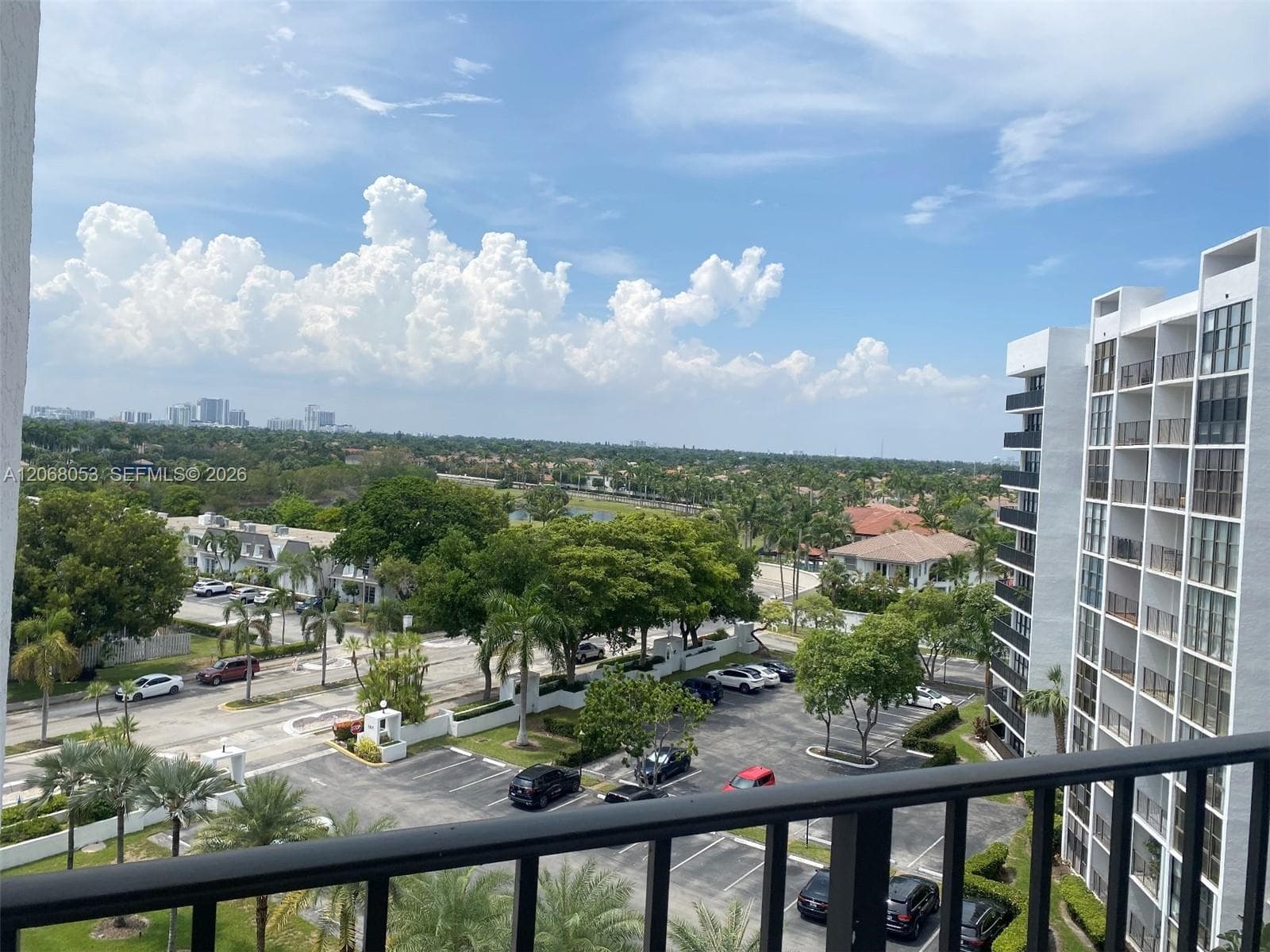 Oceanview Park Condo · #825 in Hallandale Beach - Photo 17
