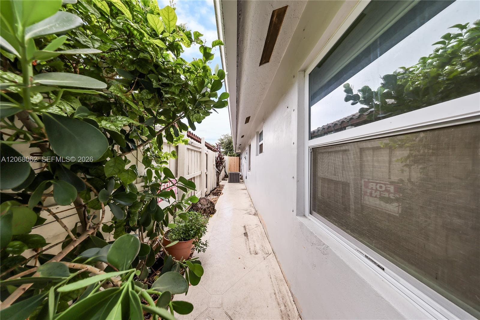 10033 NW 126th Ter photo 15