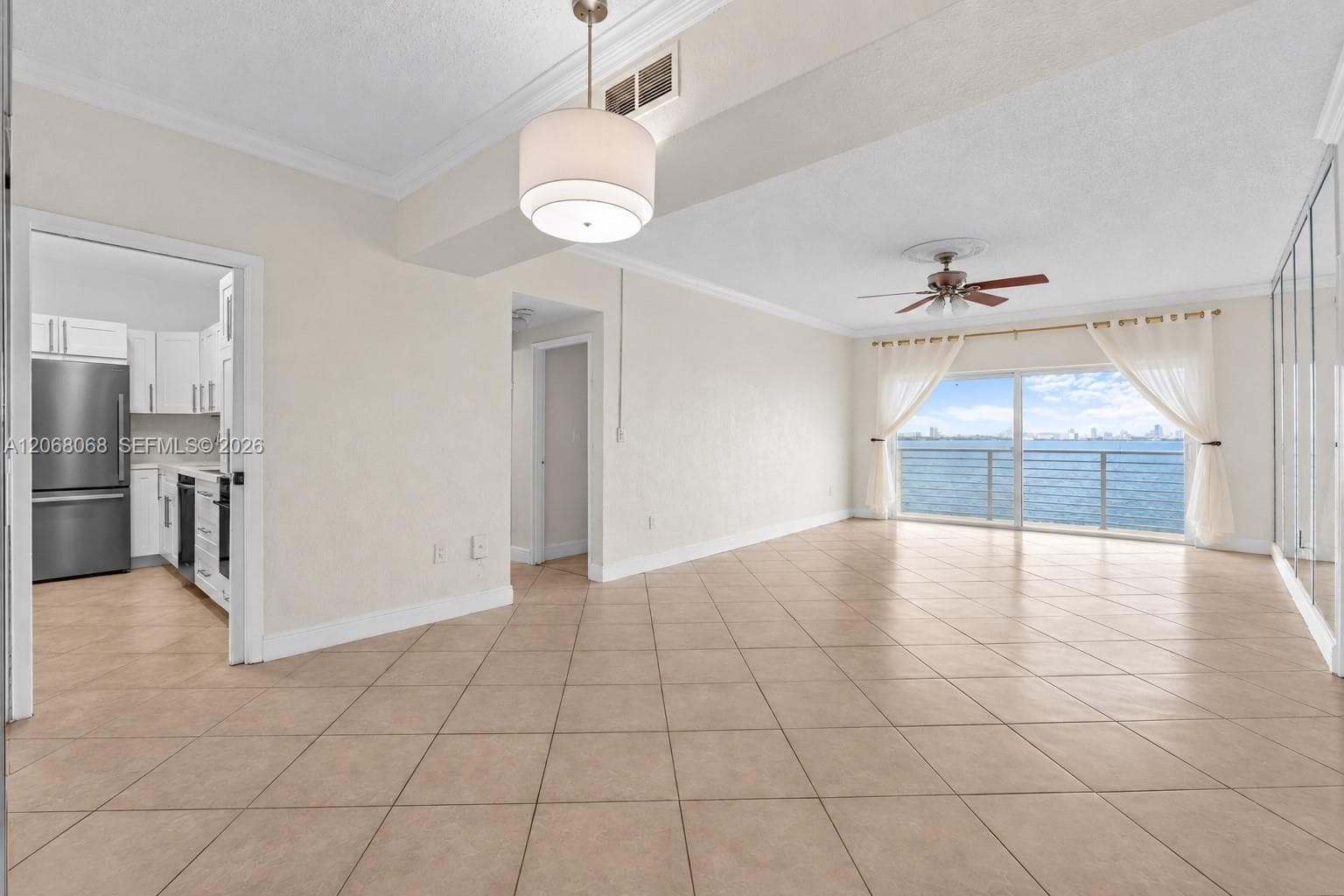 TREASURE BAY CLUB CONDO · #4H in North Bay Village - Photo 2