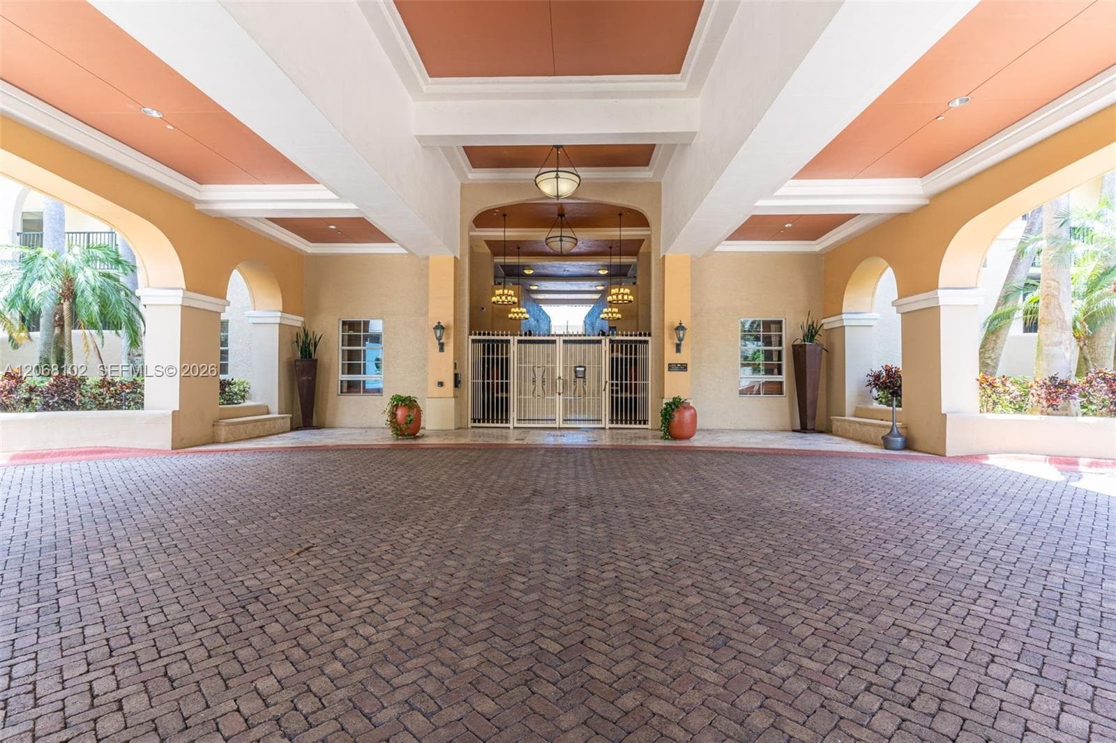 LAS OLAS BY THE RIVER CON · #1707 in Fort Lauderdale - Photo 18