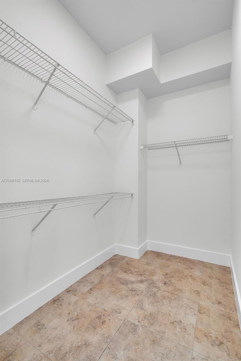 LAS OLAS BY THE RIVER CON · #1707 in Fort Lauderdale - Photo 8