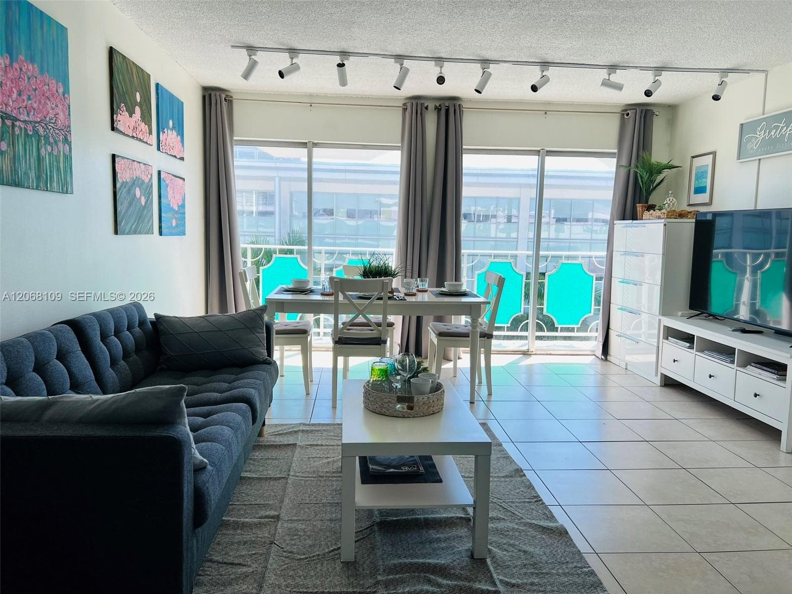 THE MERIDIAN CONDO · #701 in Miami Beach - Photo 2