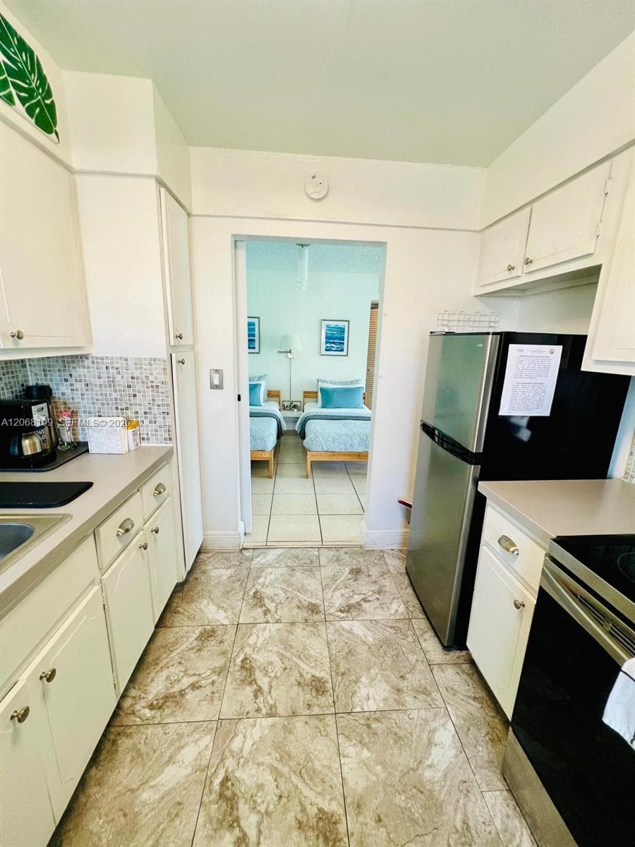 THE MERIDIAN CONDO · #701 in Miami Beach - Photo 26