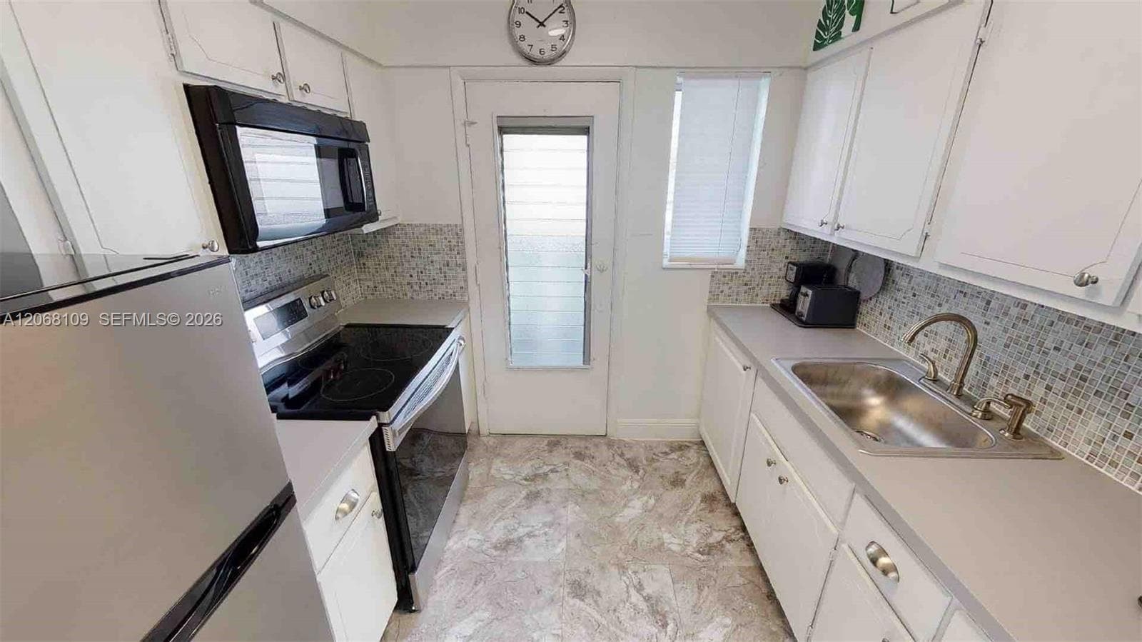 THE MERIDIAN CONDO · #701 in Miami Beach - Photo 22