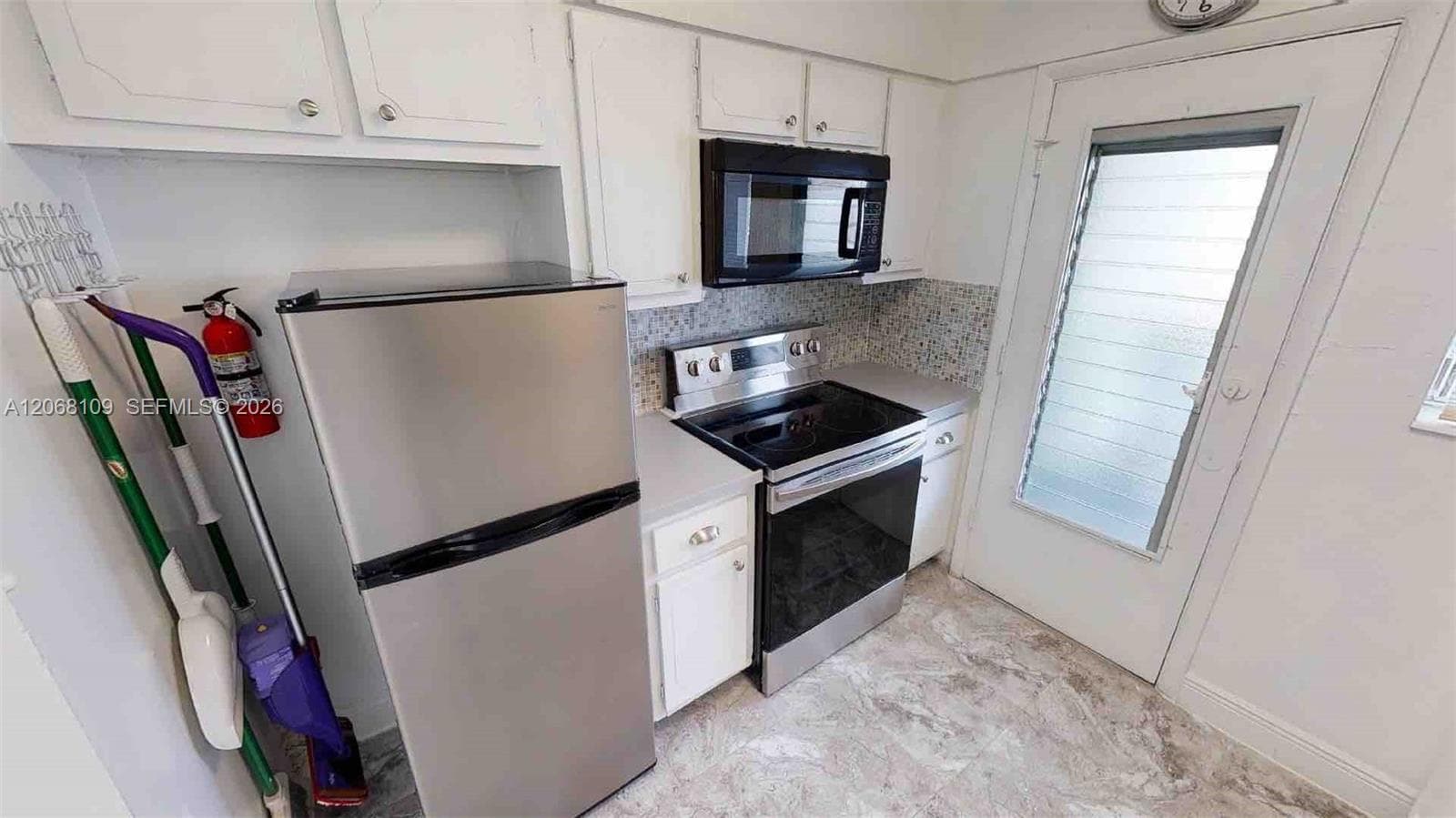 THE MERIDIAN CONDO · #701 in Miami Beach - Photo 24