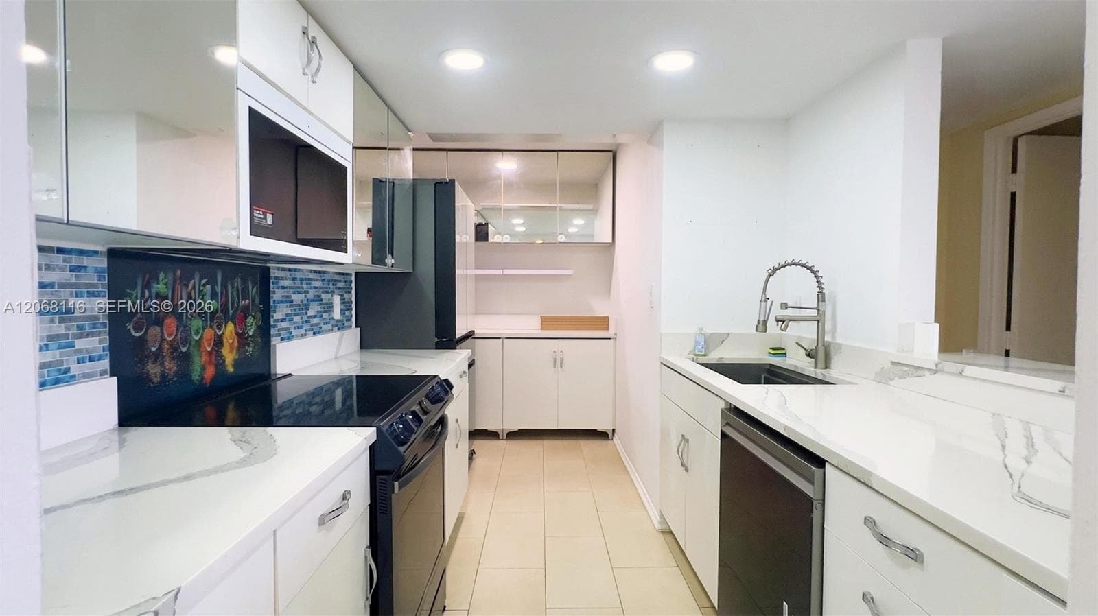 ISLAND CLUB TWO CONDO · #RPPH1 in Pompano Beach - Photo 1