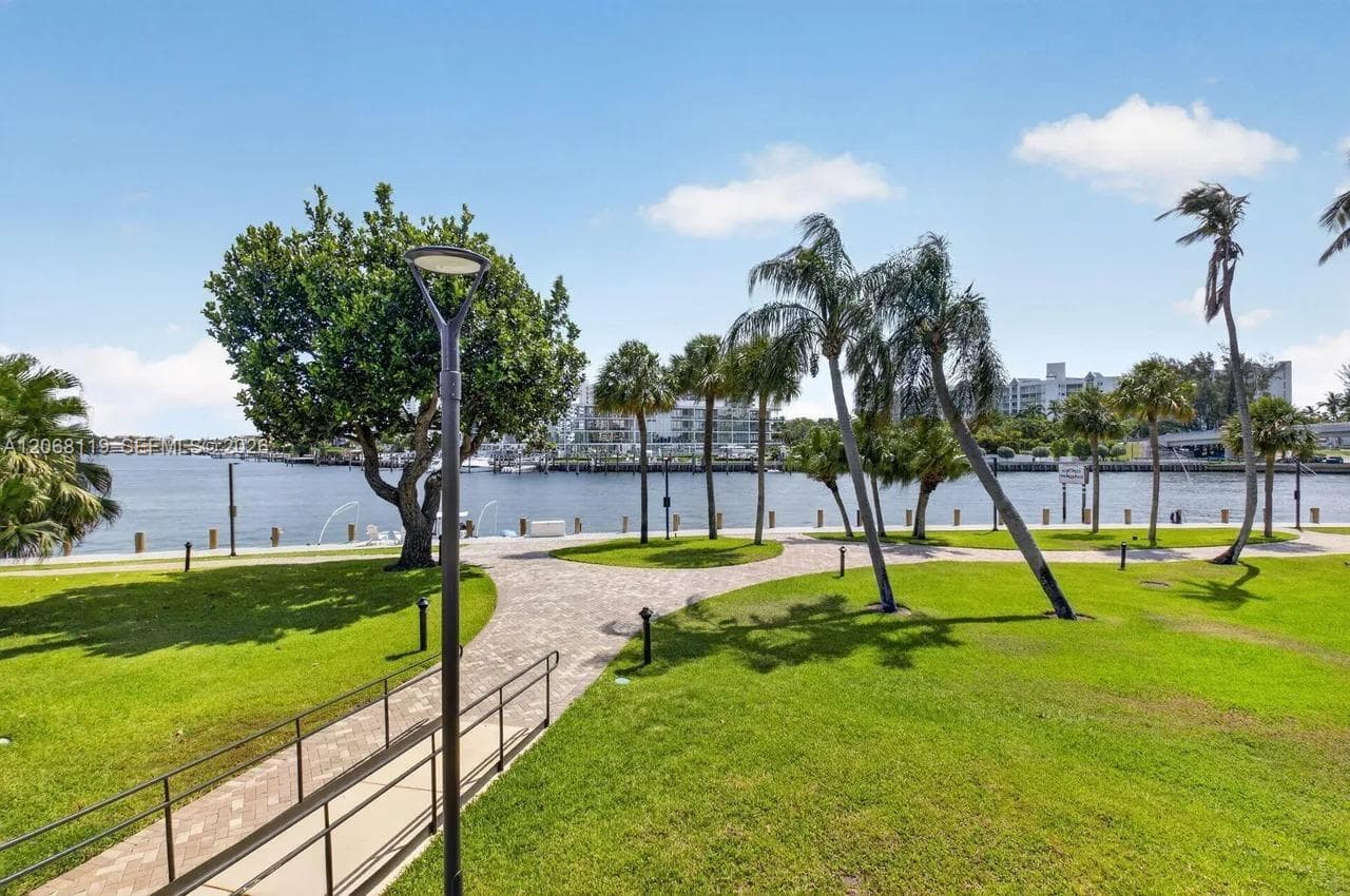 CARLTON CONDO · #7D in Boca Raton - Photo 20