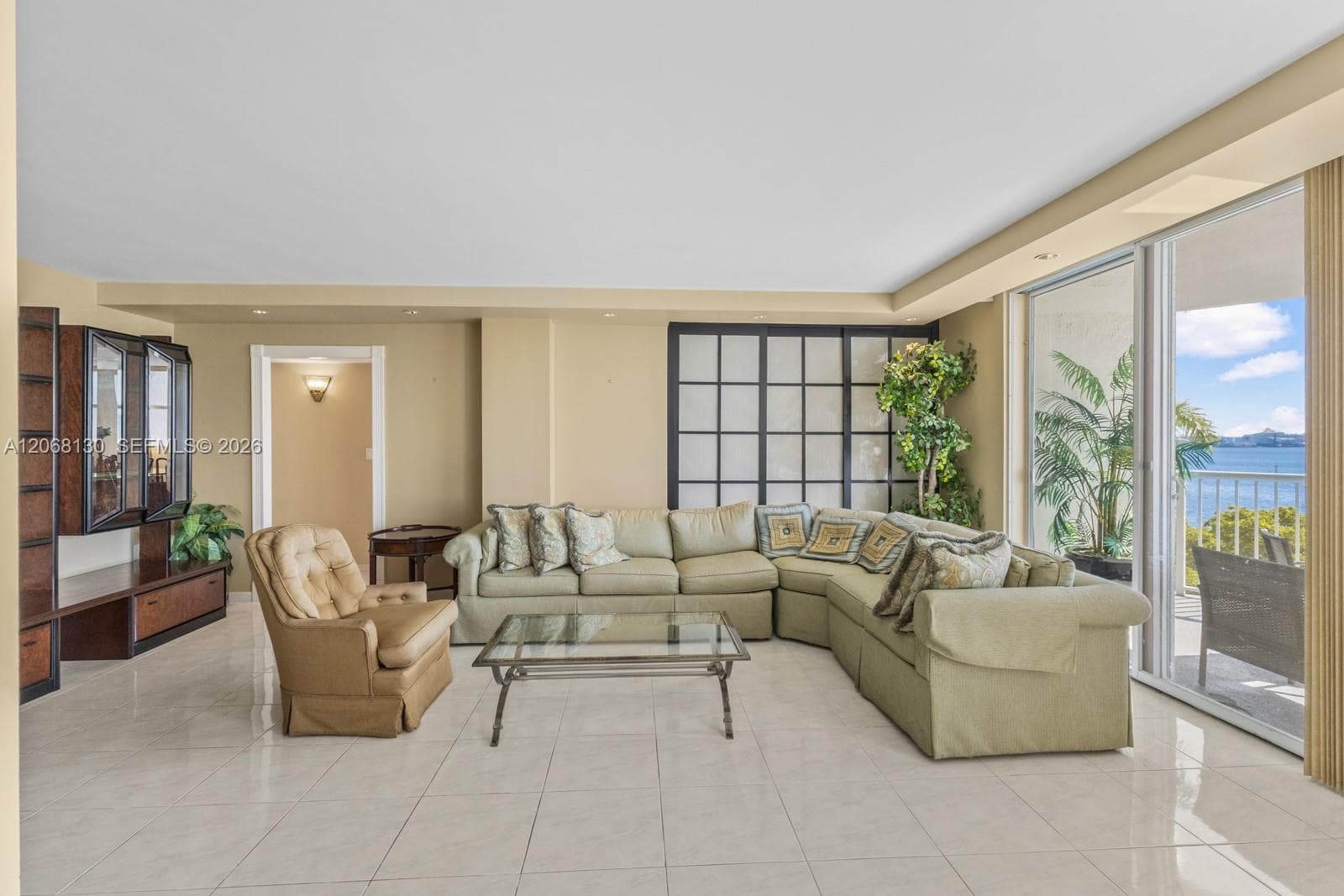 BAYSHORE PLACE CONDO · #601A in Miami - Photo 3