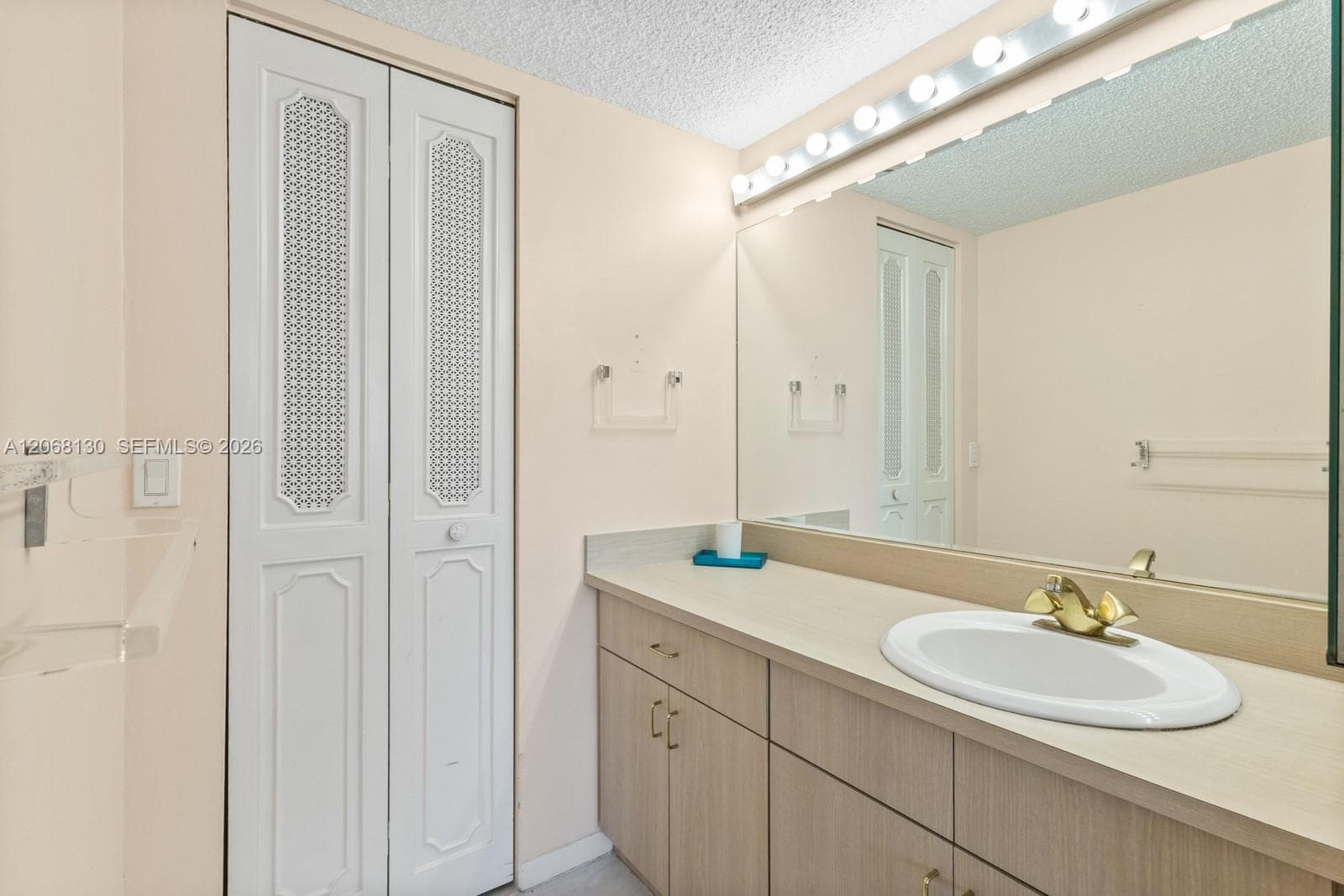 BAYSHORE PLACE CONDO · #601A in Miami - Photo 18
