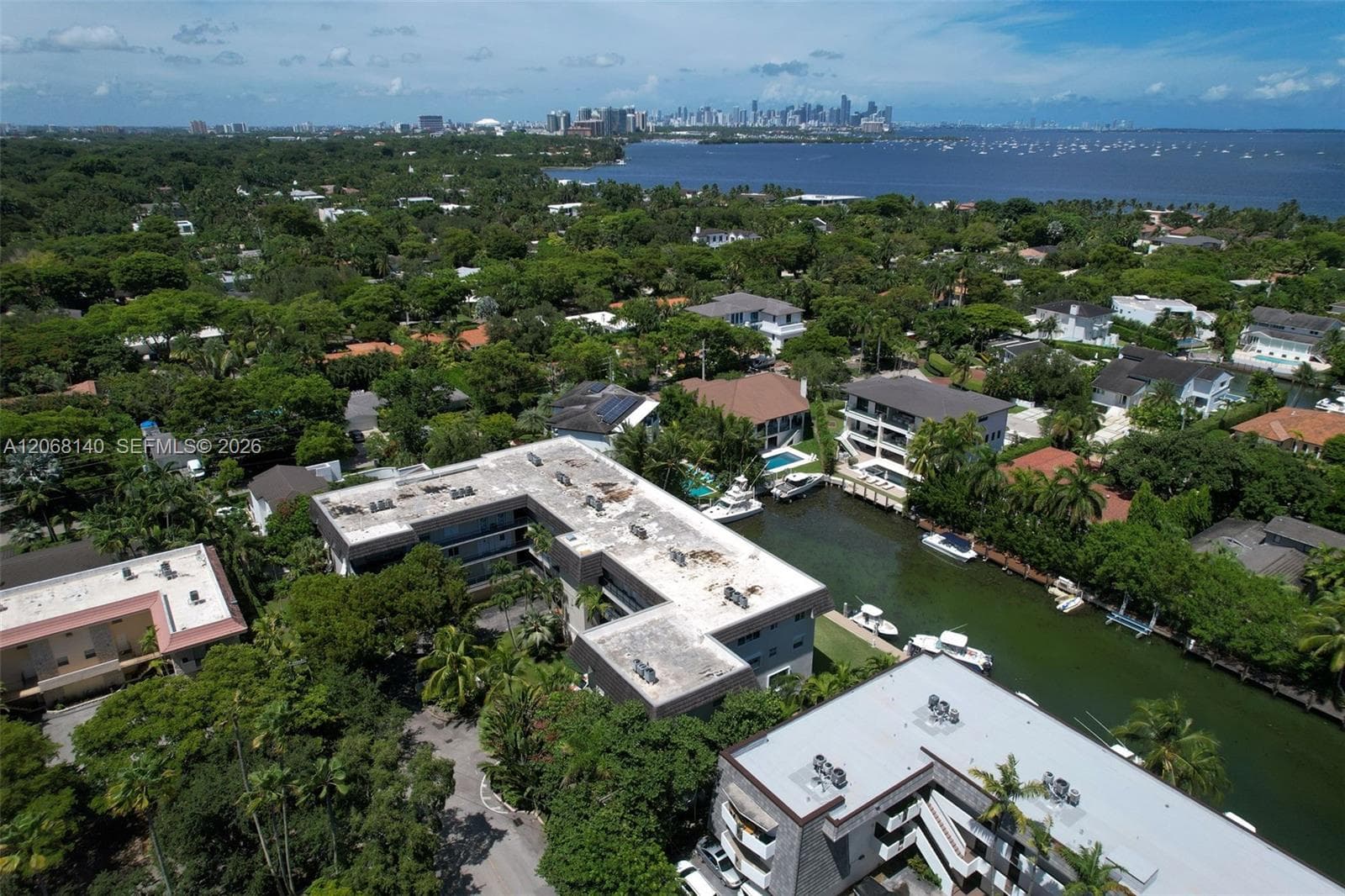 ADMIRAL FARRAGUT CONDO · #301 in Coral Gables - Photo 32