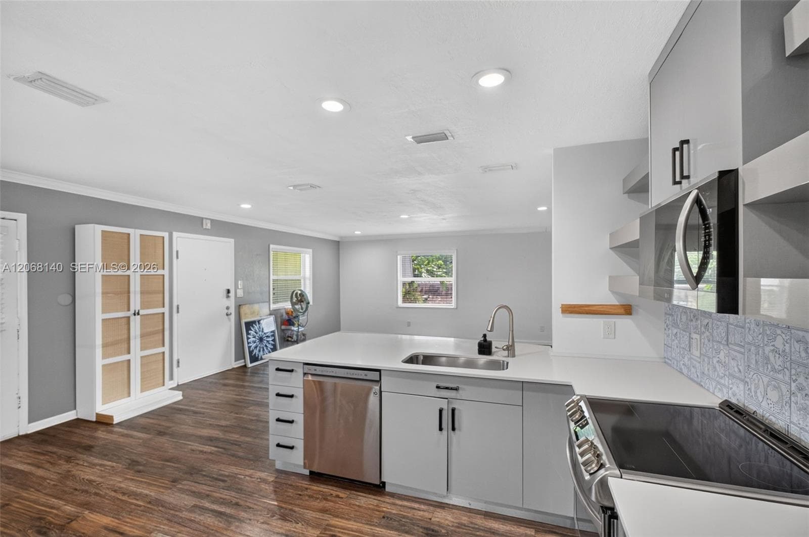 ADMIRAL FARRAGUT CONDO · #301 in Coral Gables - Photo 18