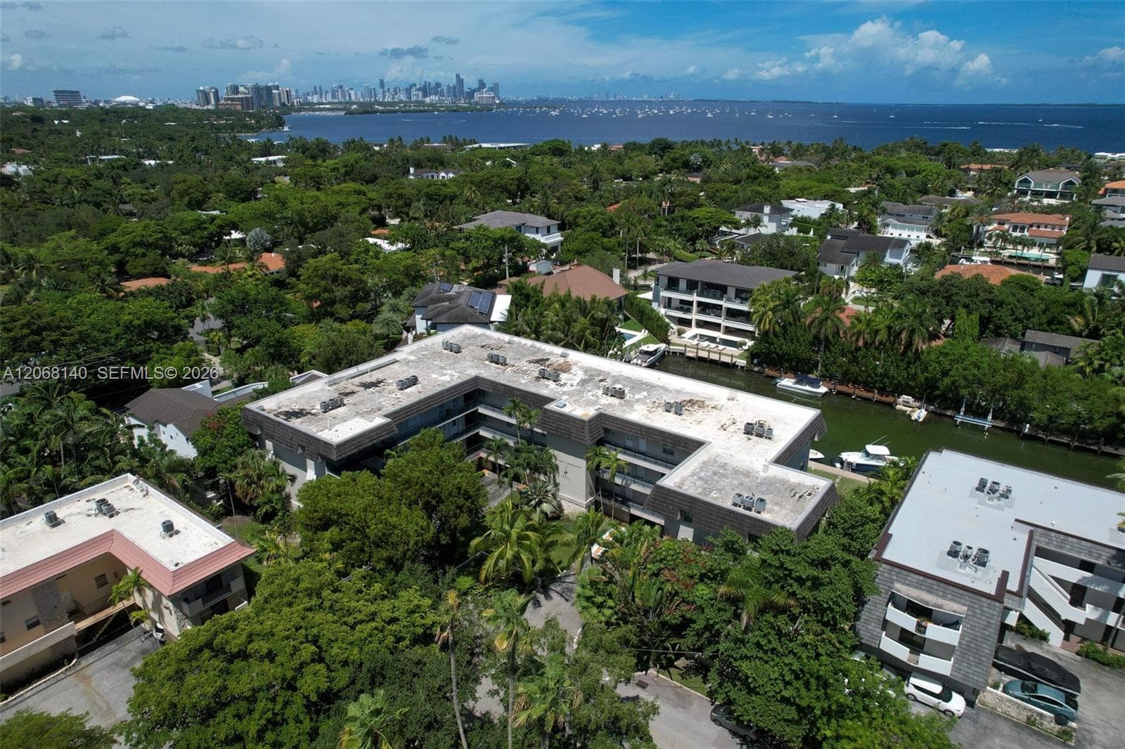 ADMIRAL FARRAGUT CONDO · #301 in Coral Gables - Photo 31