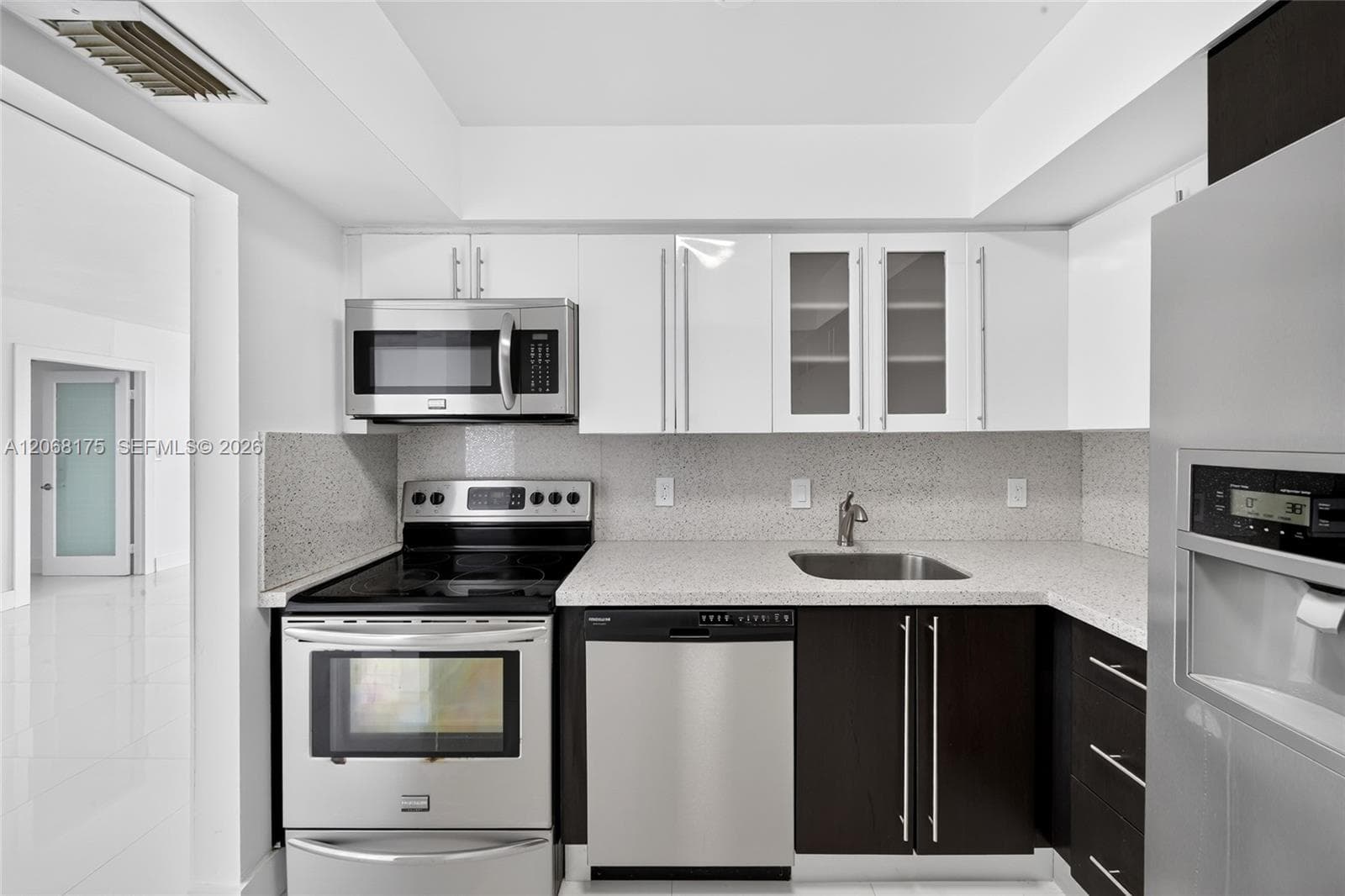 WATERVIEW · #2132 in Aventura - Photo 16