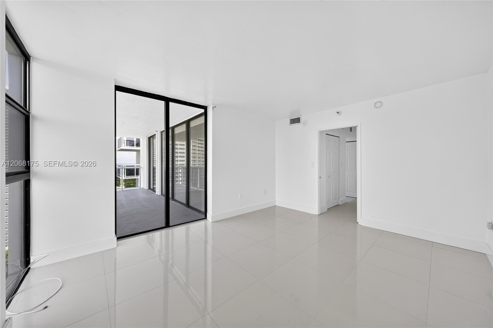 WATERVIEW · #2132 in Aventura - Photo 26