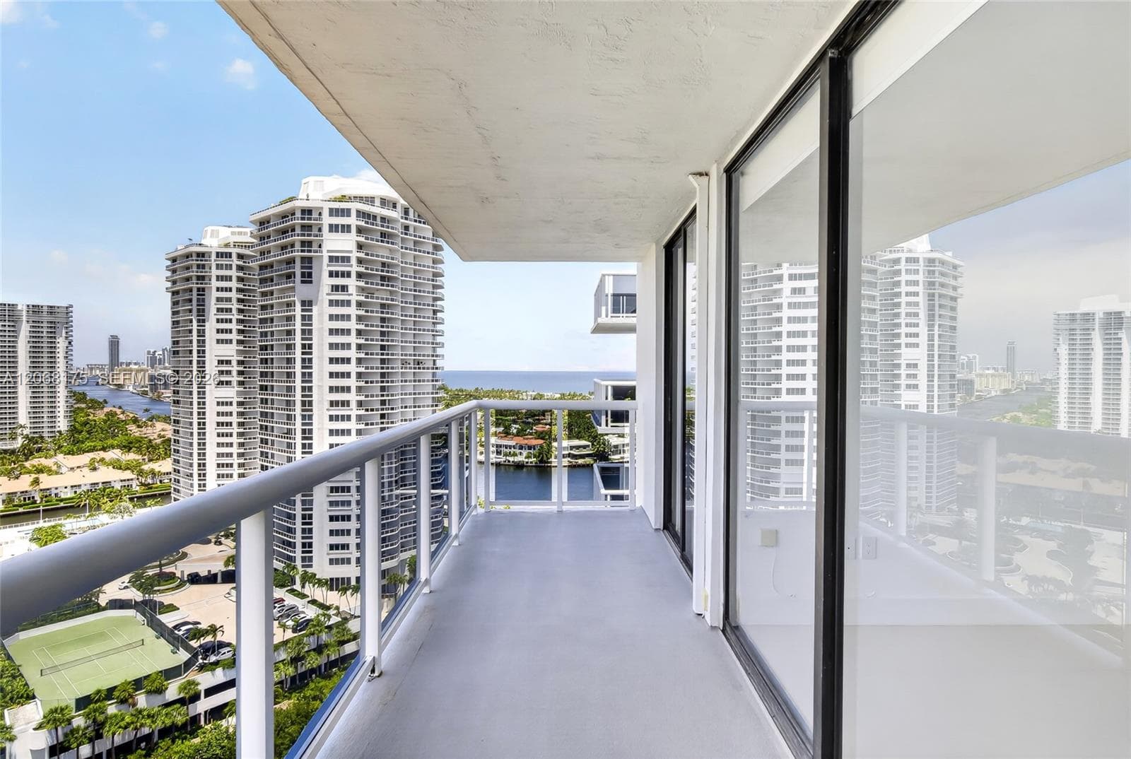 WATERVIEW · #2132 in Aventura - Photo 28