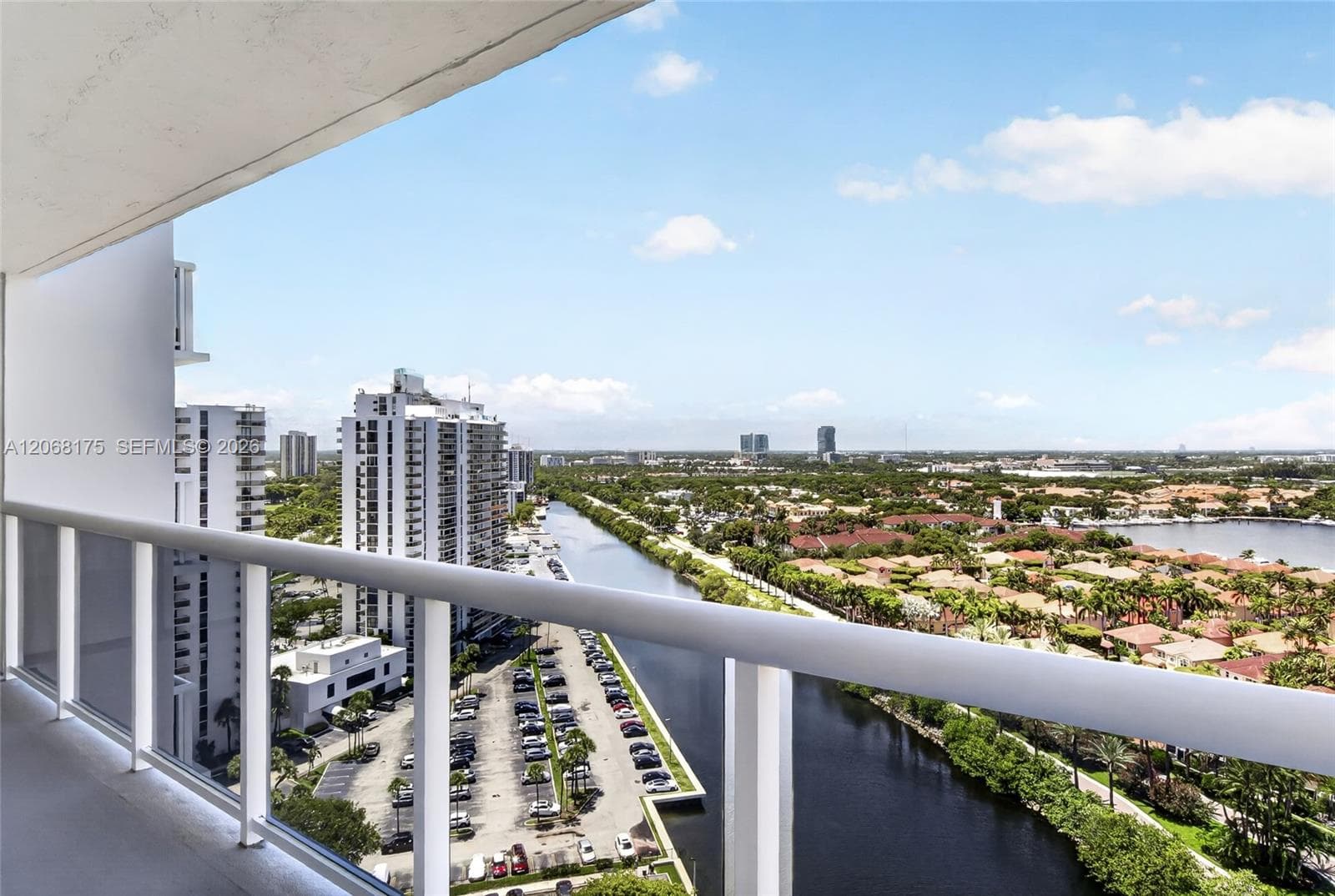WATERVIEW · #2132 in Aventura - Photo 30