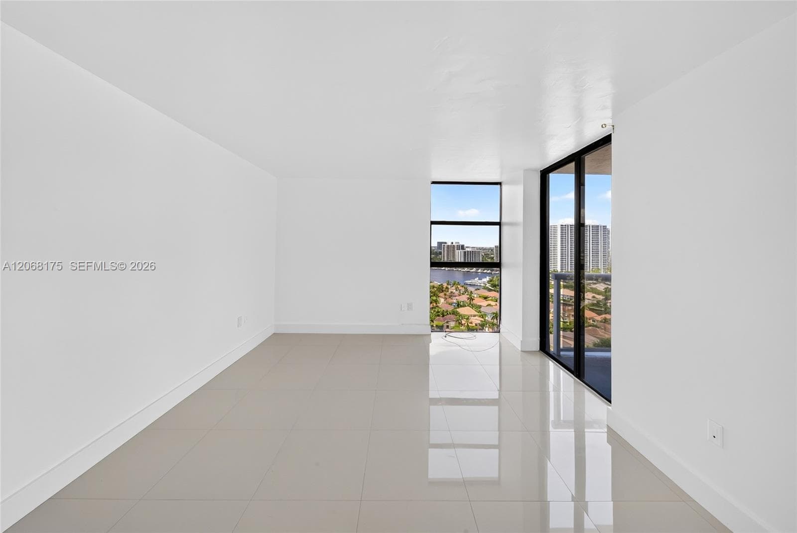 WATERVIEW · #2132 in Aventura - Photo 25