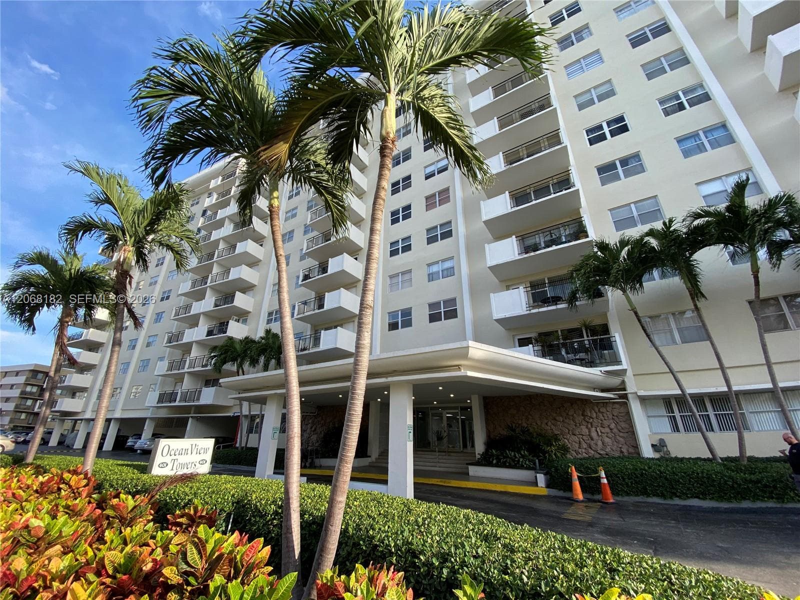 OCEAN VIEW TOWERS CONDO · #505 in Hallandale Beach - Photo 27