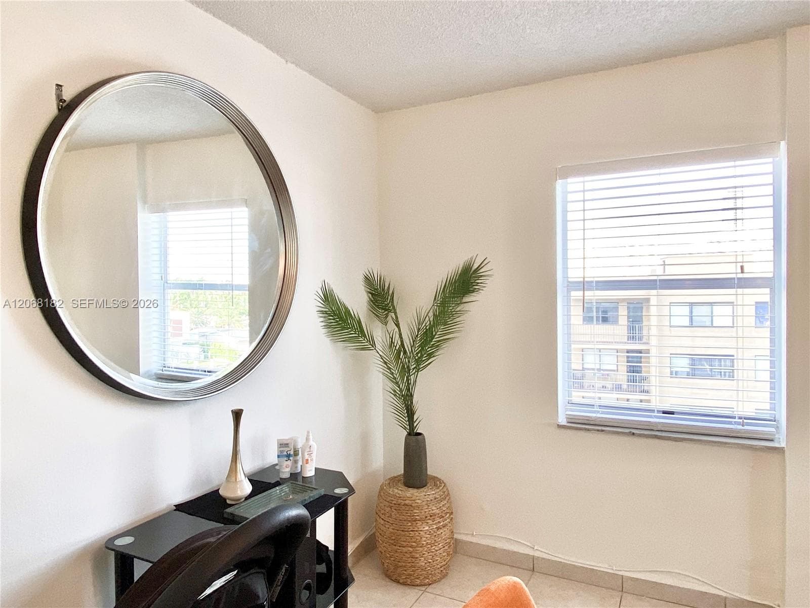 OCEAN VIEW TOWERS CONDO · #505 in Hallandale Beach - Photo 16