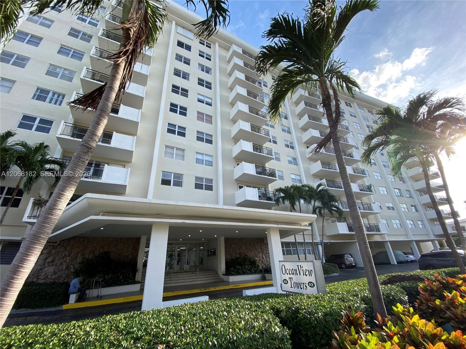 OCEAN VIEW TOWERS CONDO · #505 in Hallandale Beach - Photo 26