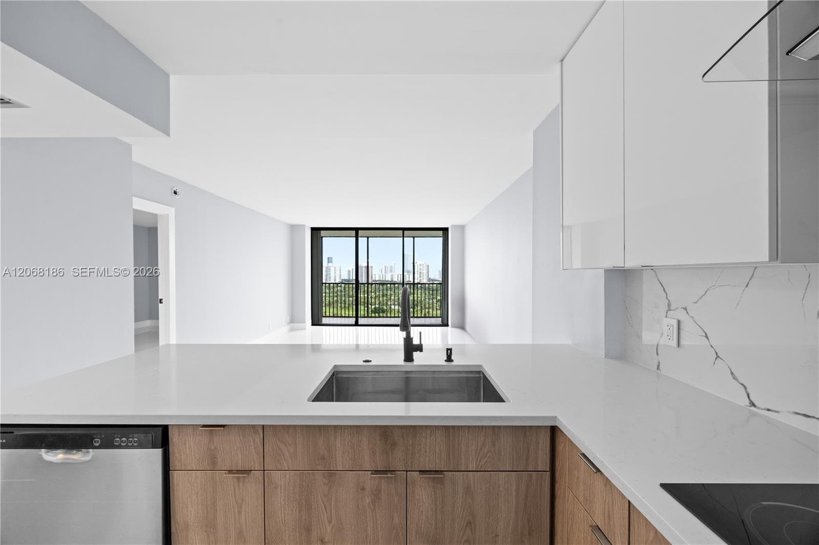 CORONADO CONDO- TOWER II · #1905 in Aventura - Photo 2