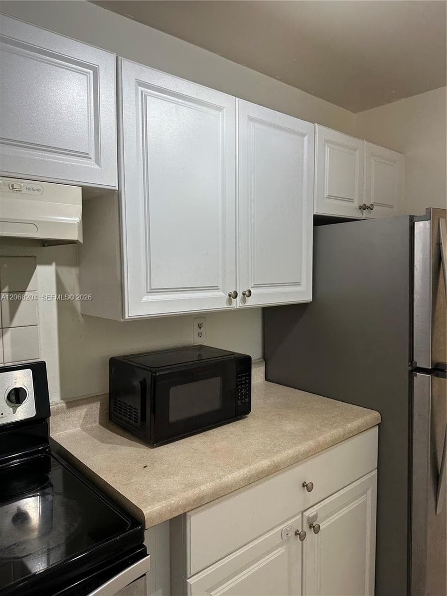 CASTILLIAN CLUB CONDO · #310C in Miami - Photo 7