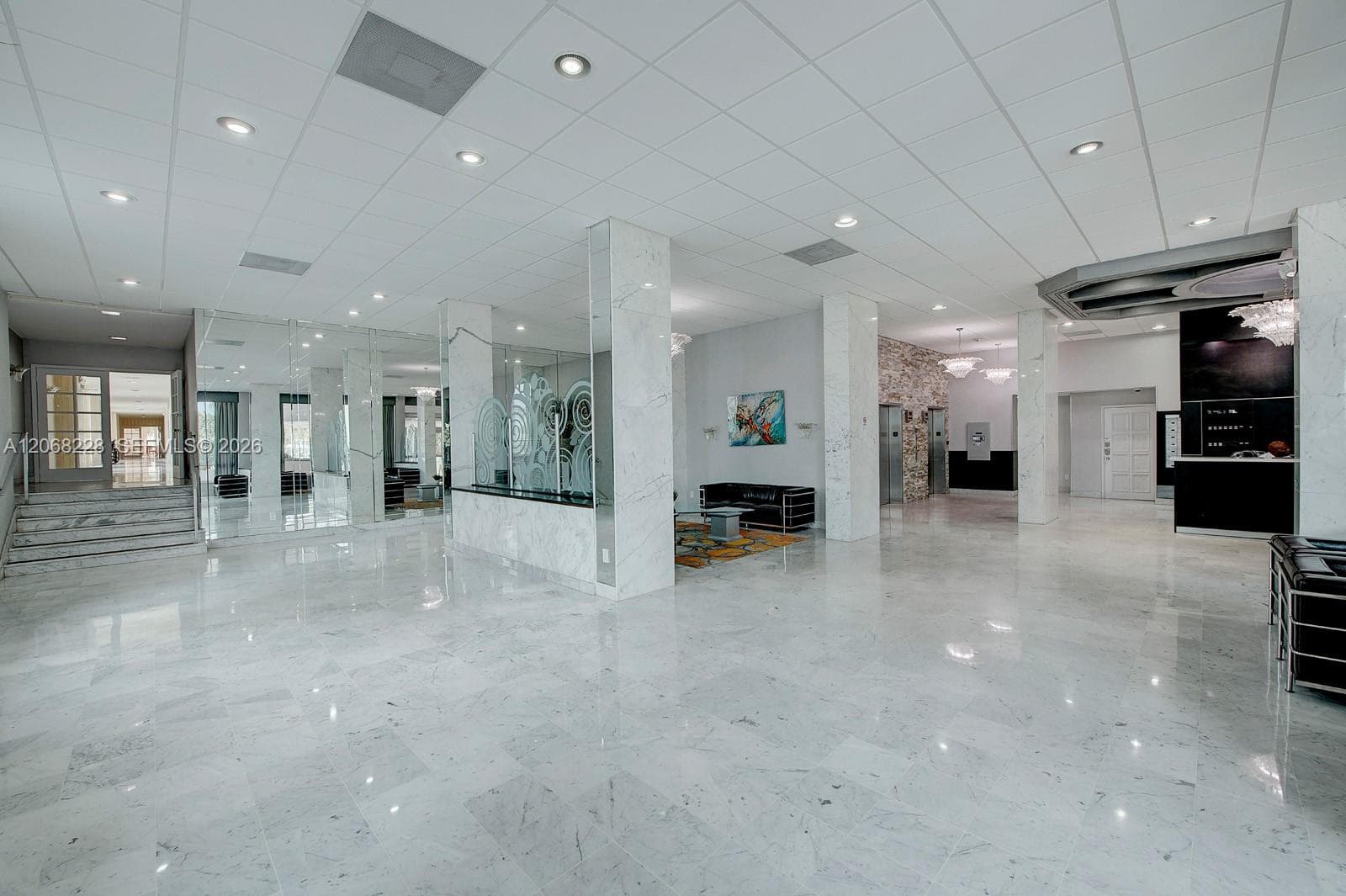 THE CARRIAGE CLUB SOUTH C · #4G in Miami Beach - Photo 35