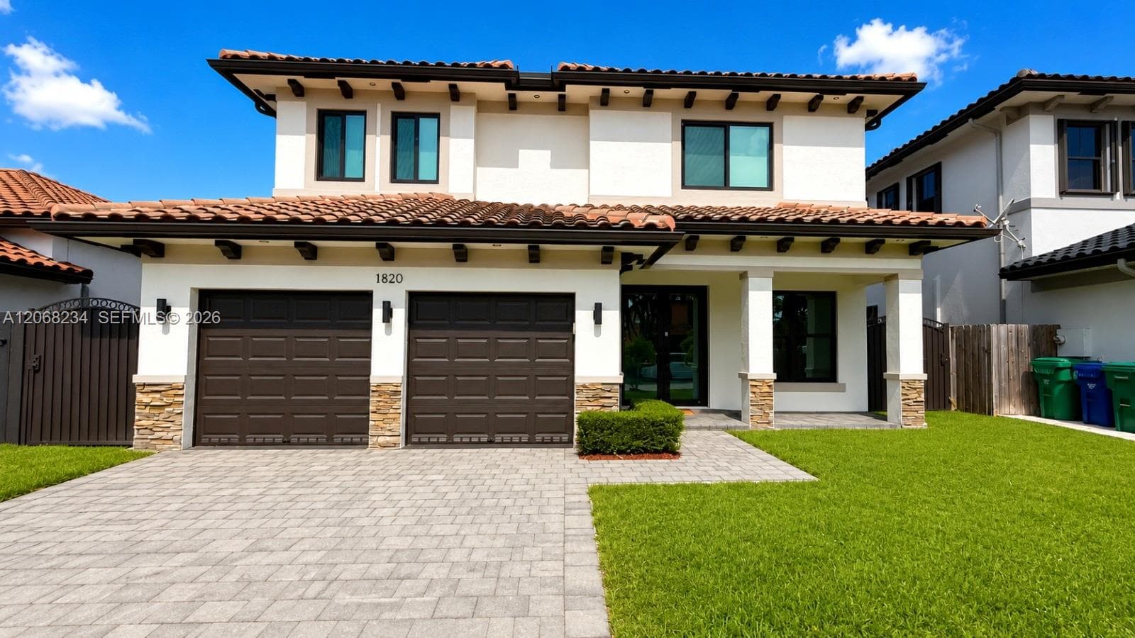 1820 SW 154th Ave photo 1