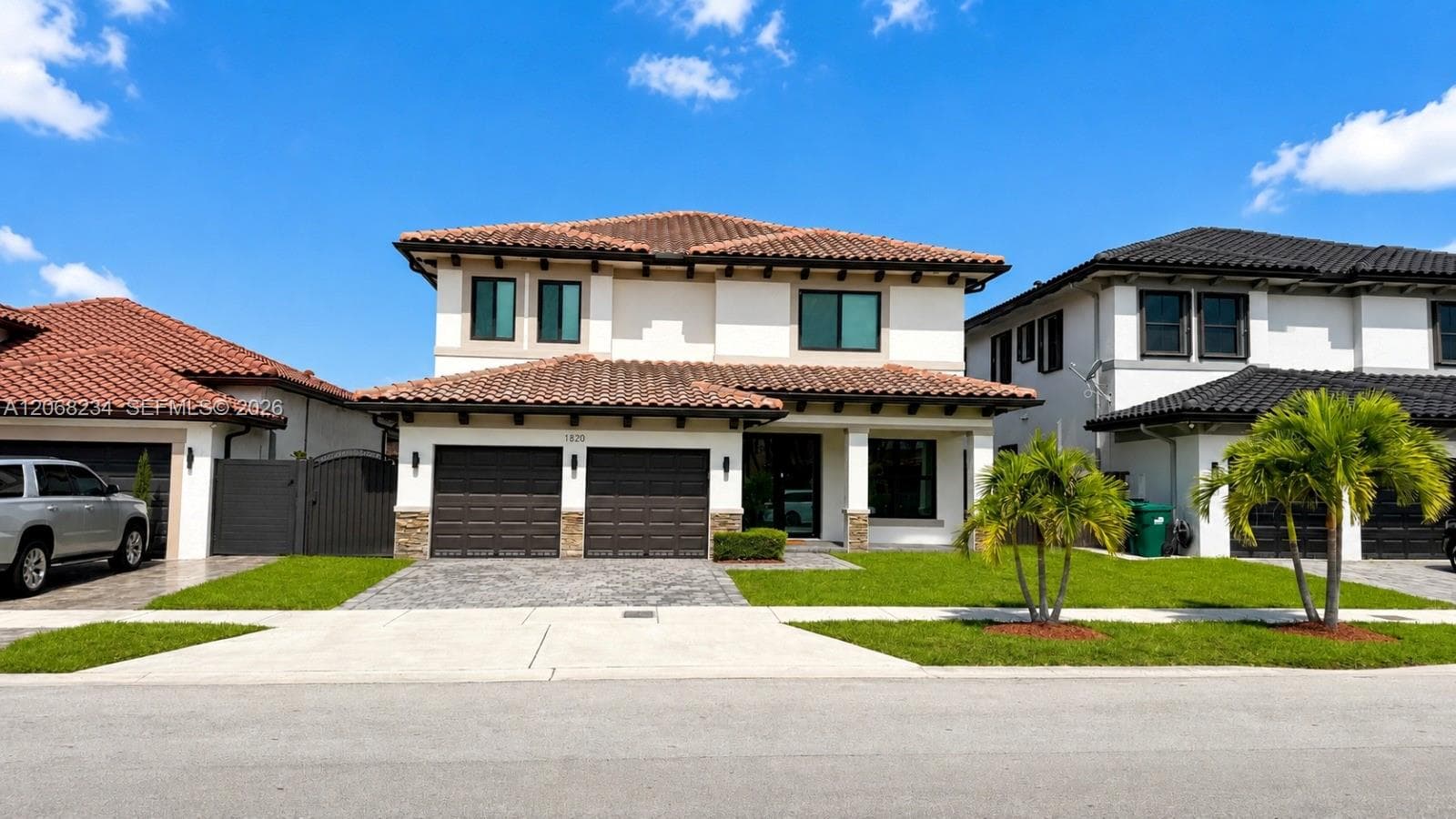 1820 SW 154th Ave photo 4
