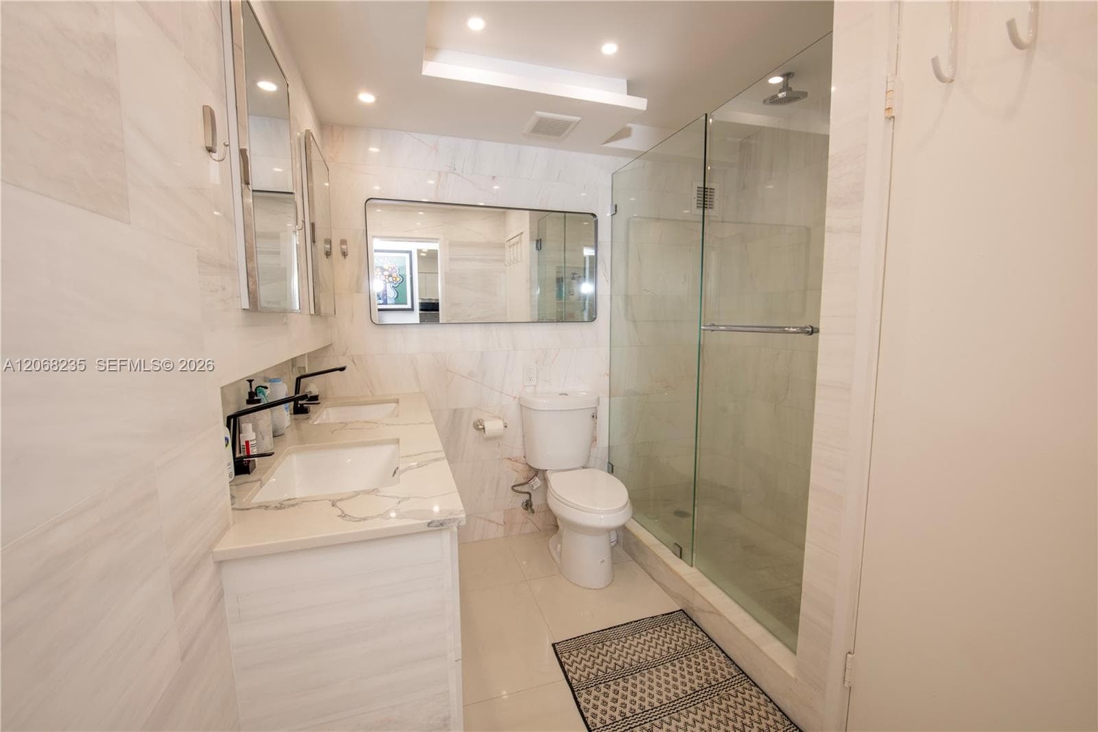 THE PRESIDENTIAL CONDO · #303 in Miami Beach - Photo 13