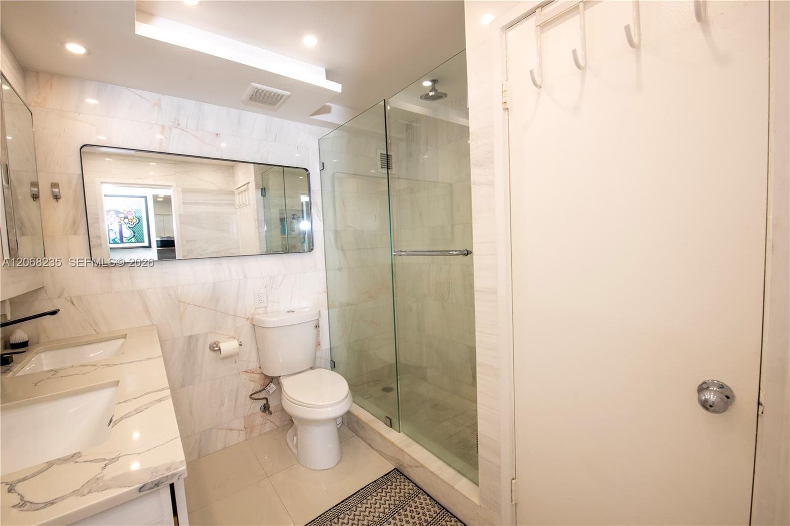 THE PRESIDENTIAL CONDO · #303 in Miami Beach - Photo 14