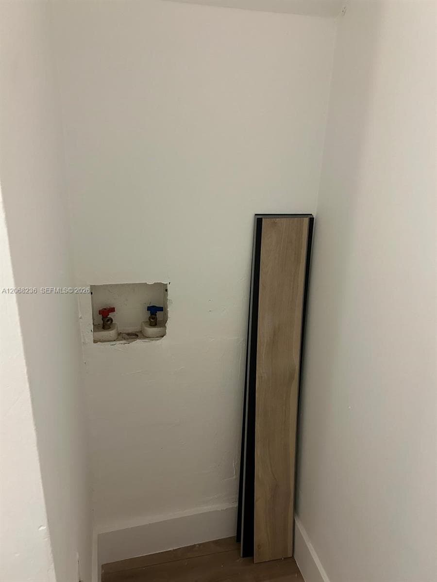 LINCOLN ROAD VILLAS CONDO · #1605-3 in Miami Beach - Photo 9