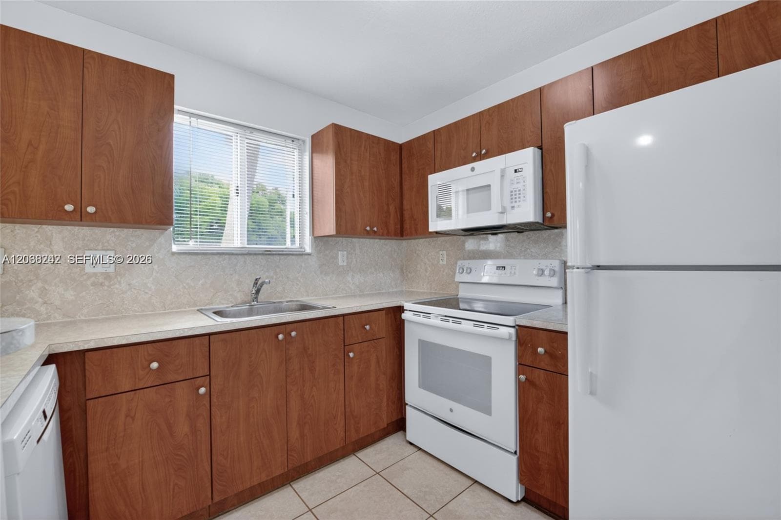 VENETIA GARDENS CONDO · #206 in Homestead - Photo 13
