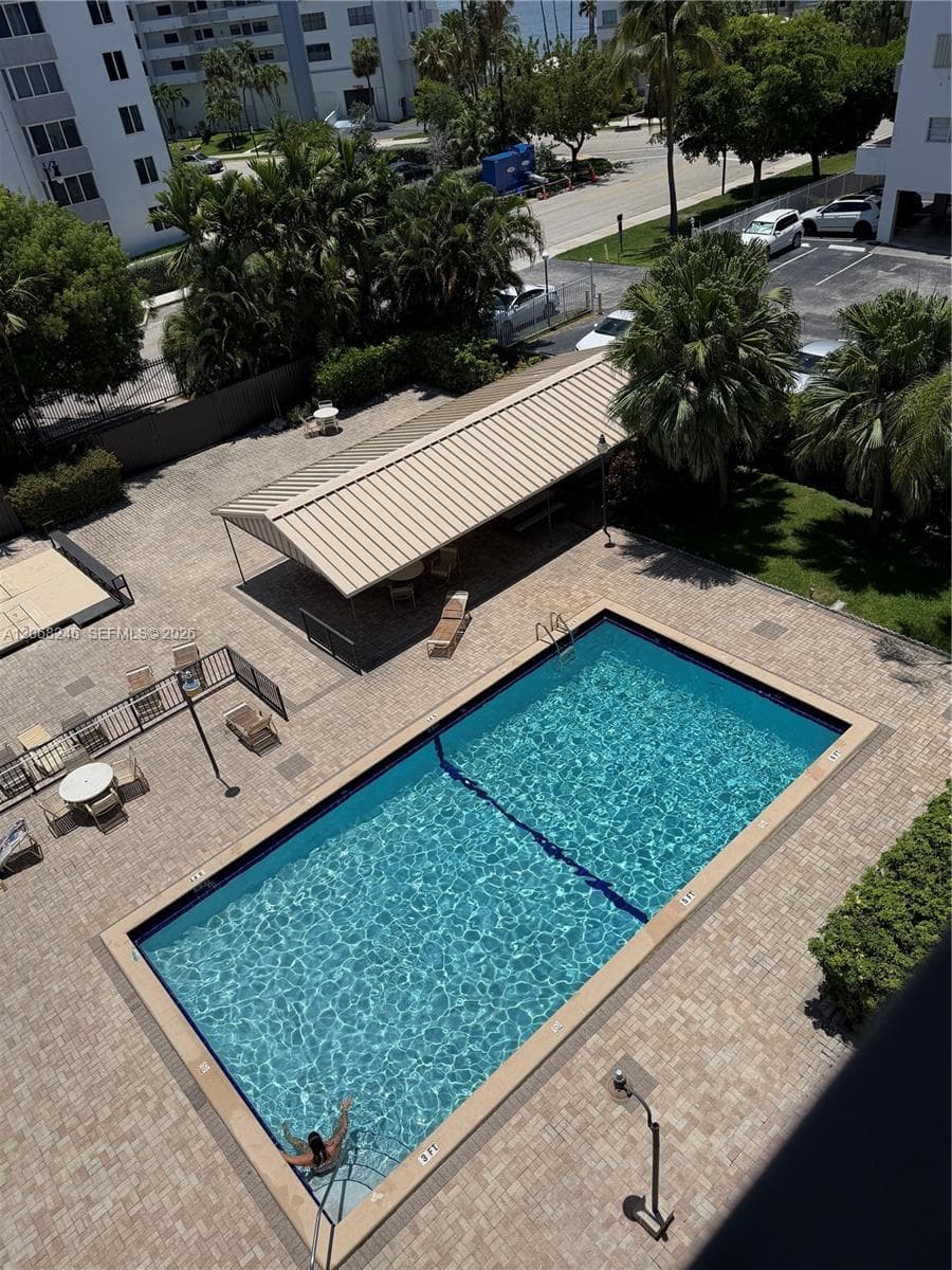 THE ISLES CONDO · #414 in Sunny Isles Beach - Photo 16