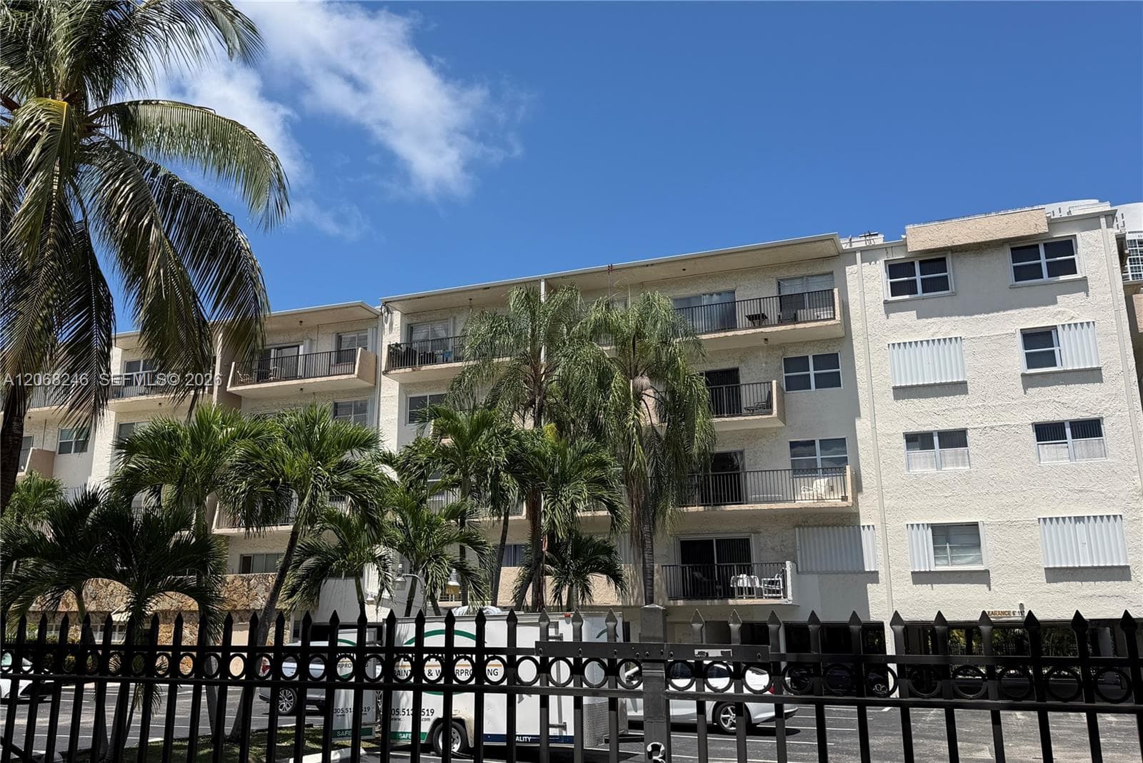 THE ISLES CONDO · #414 in Sunny Isles Beach - Photo 1