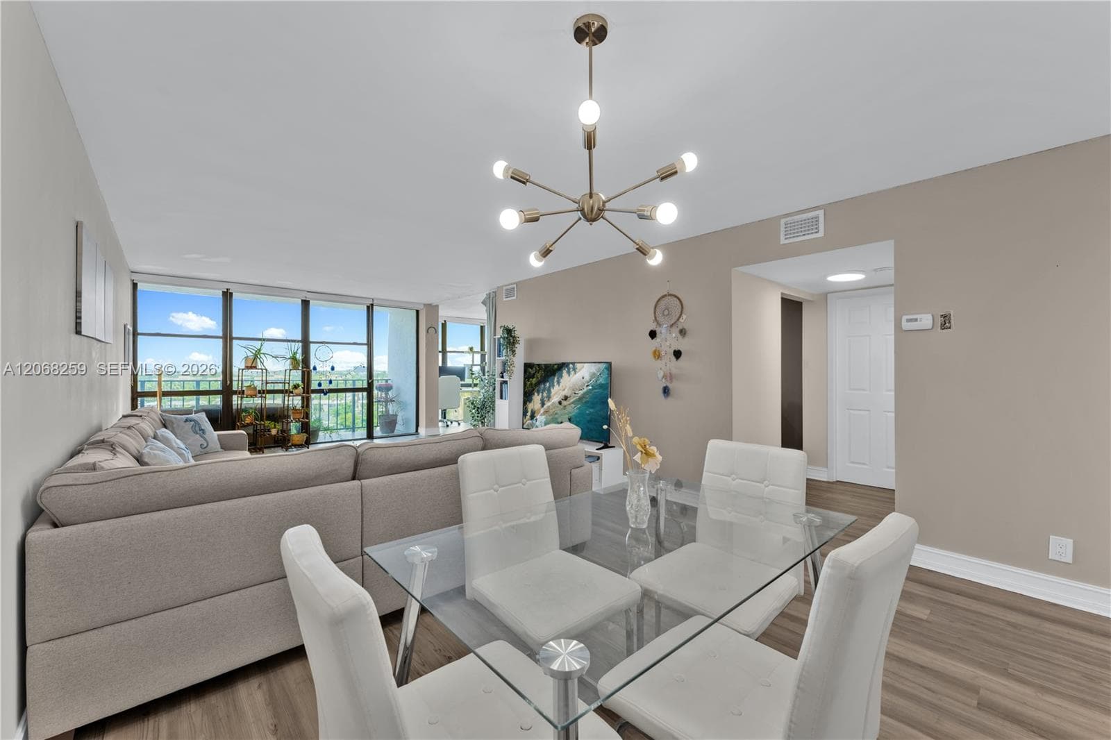 OCEANVIEW PARK CONDO · #1007 in Hallandale Beach - Photo 5