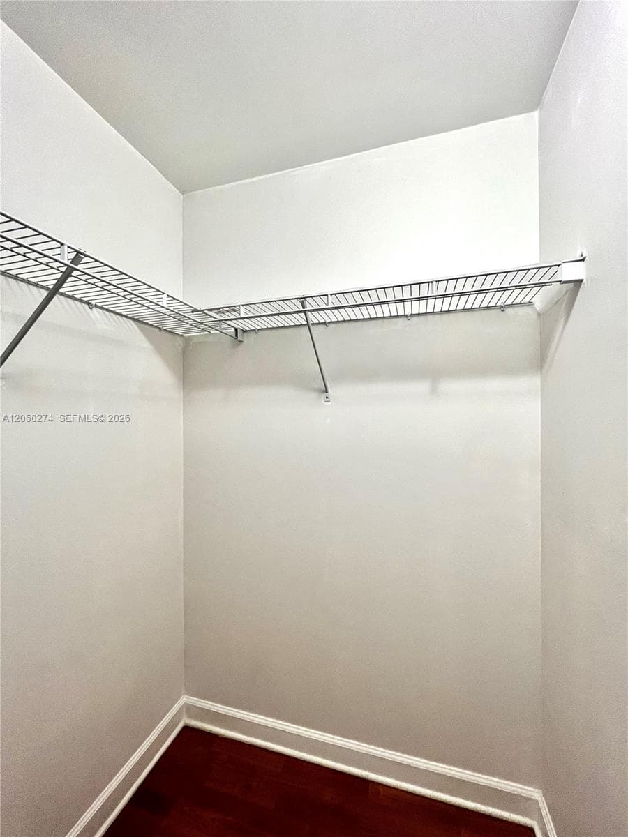 COLONNADE AT DADELAND SE · #521 in Miami - Photo 9