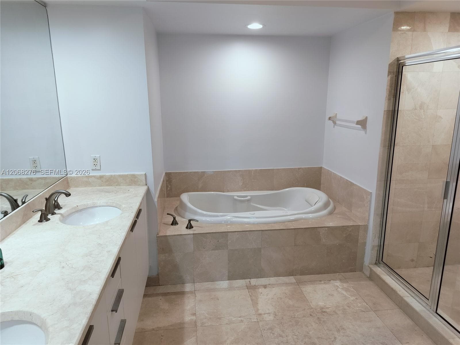 151 BISCAYNE · #1006 in North Miami - Photo 16