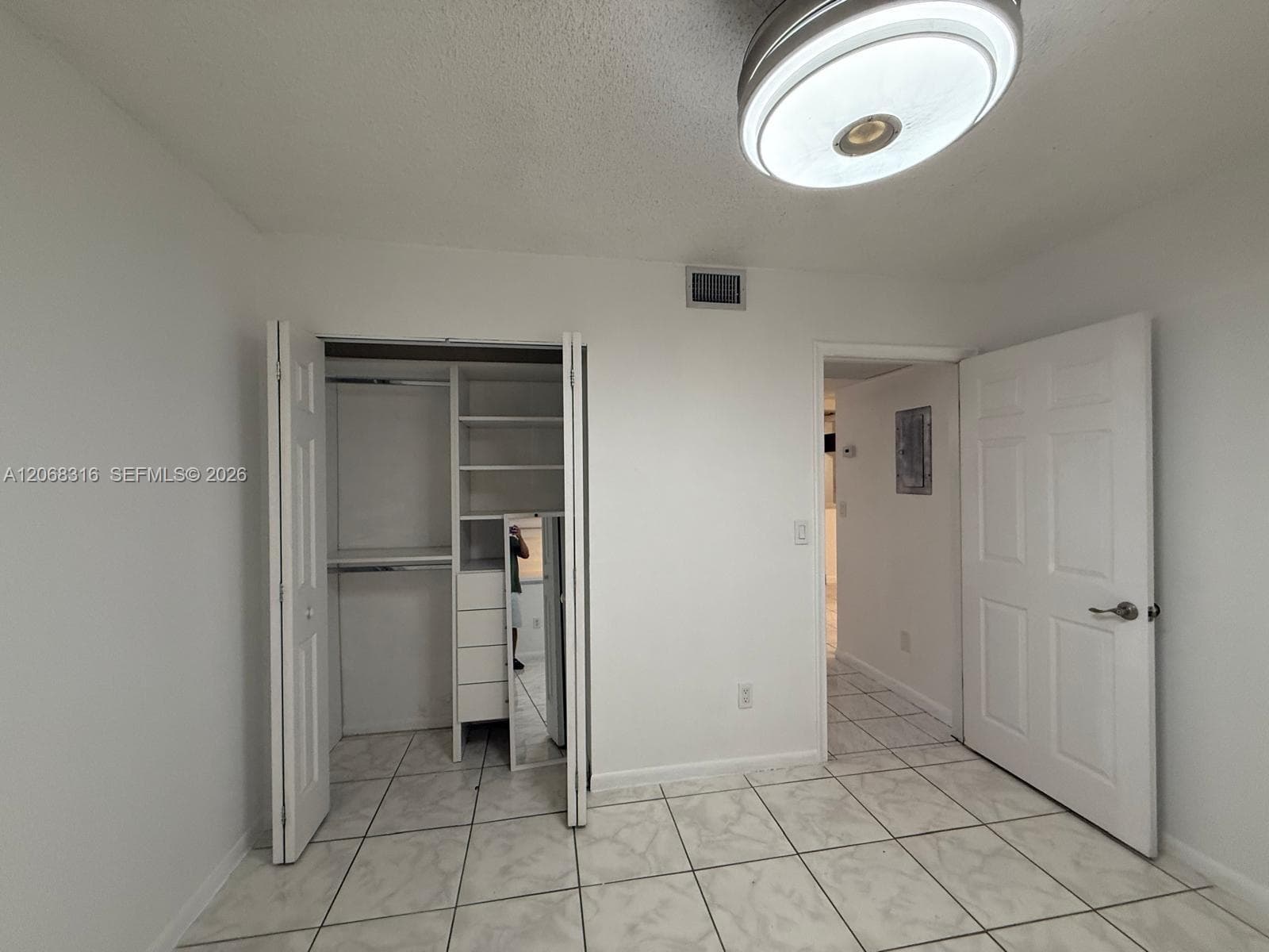 LAGO GRANDE THREE-A CONDO · #24-60 in Hialeah - Photo 14