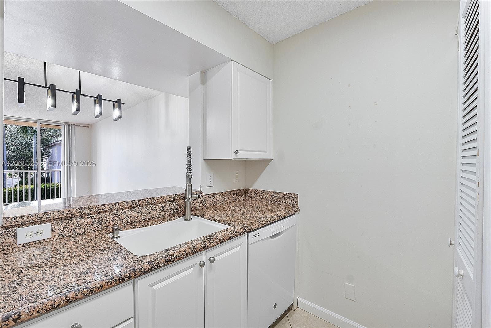 SHERIDAN EAST CONDO · #201 in Dania Beach - Photo 11