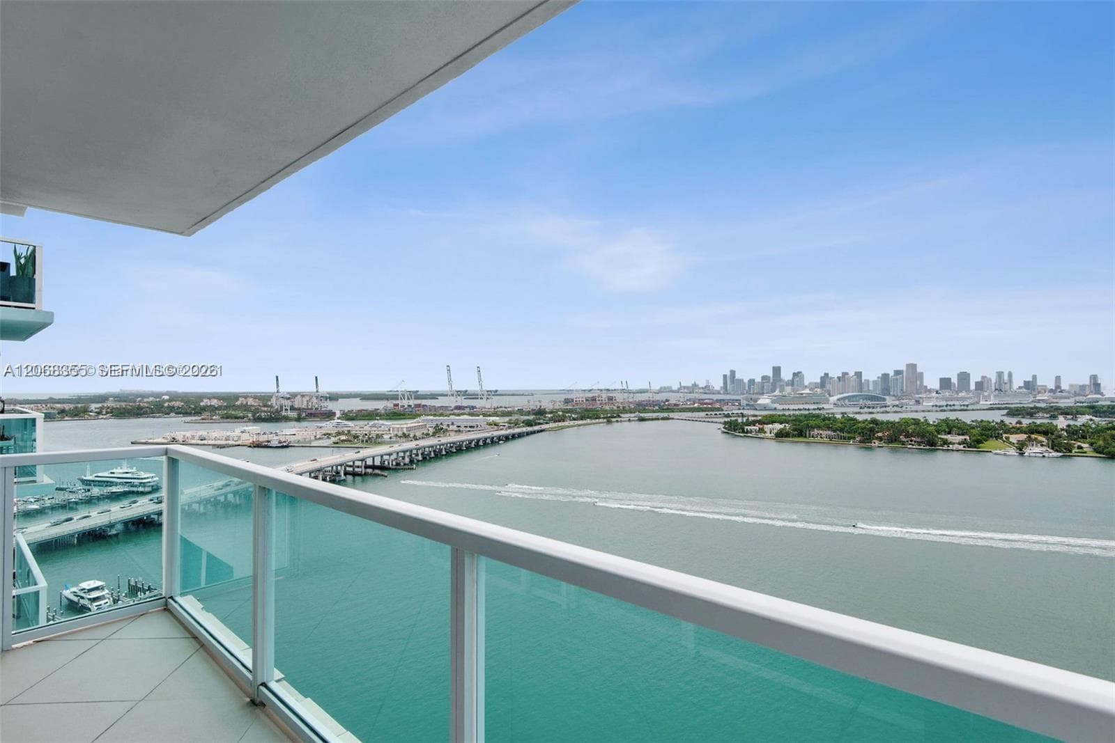 THE FLORIDIAN CONDO · #2307 in Miami Beach - Photo 2