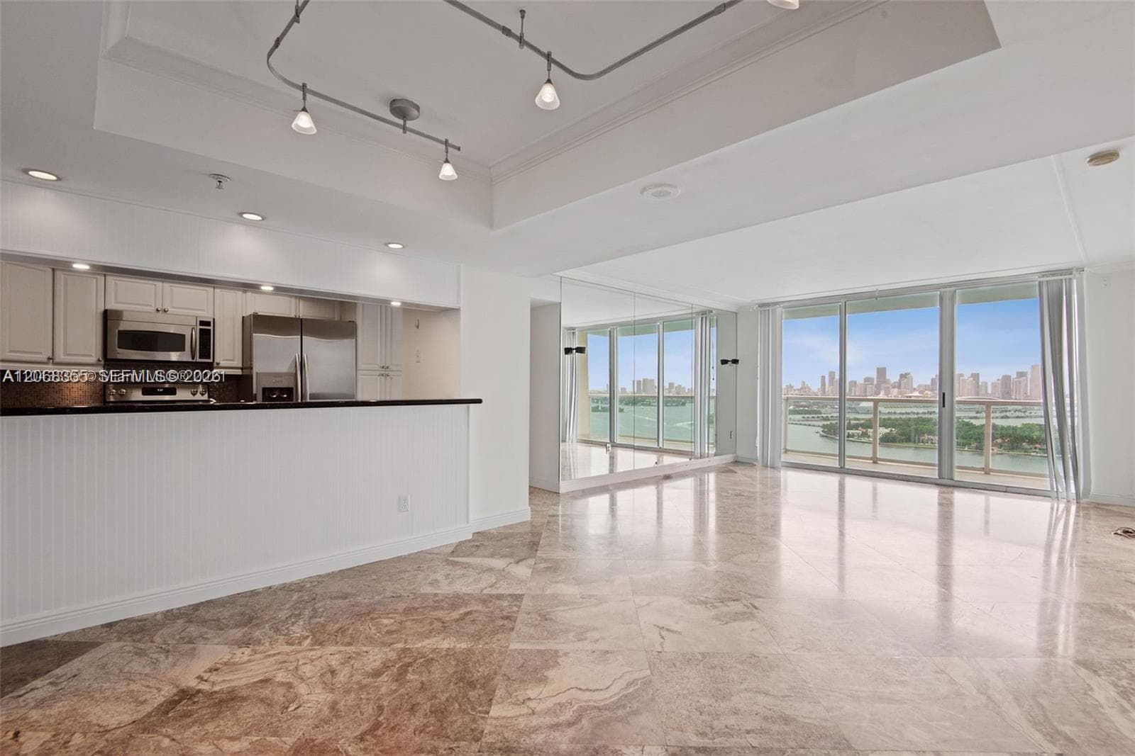 THE FLORIDIAN CONDO · #2307 in Miami Beach - Photo 4