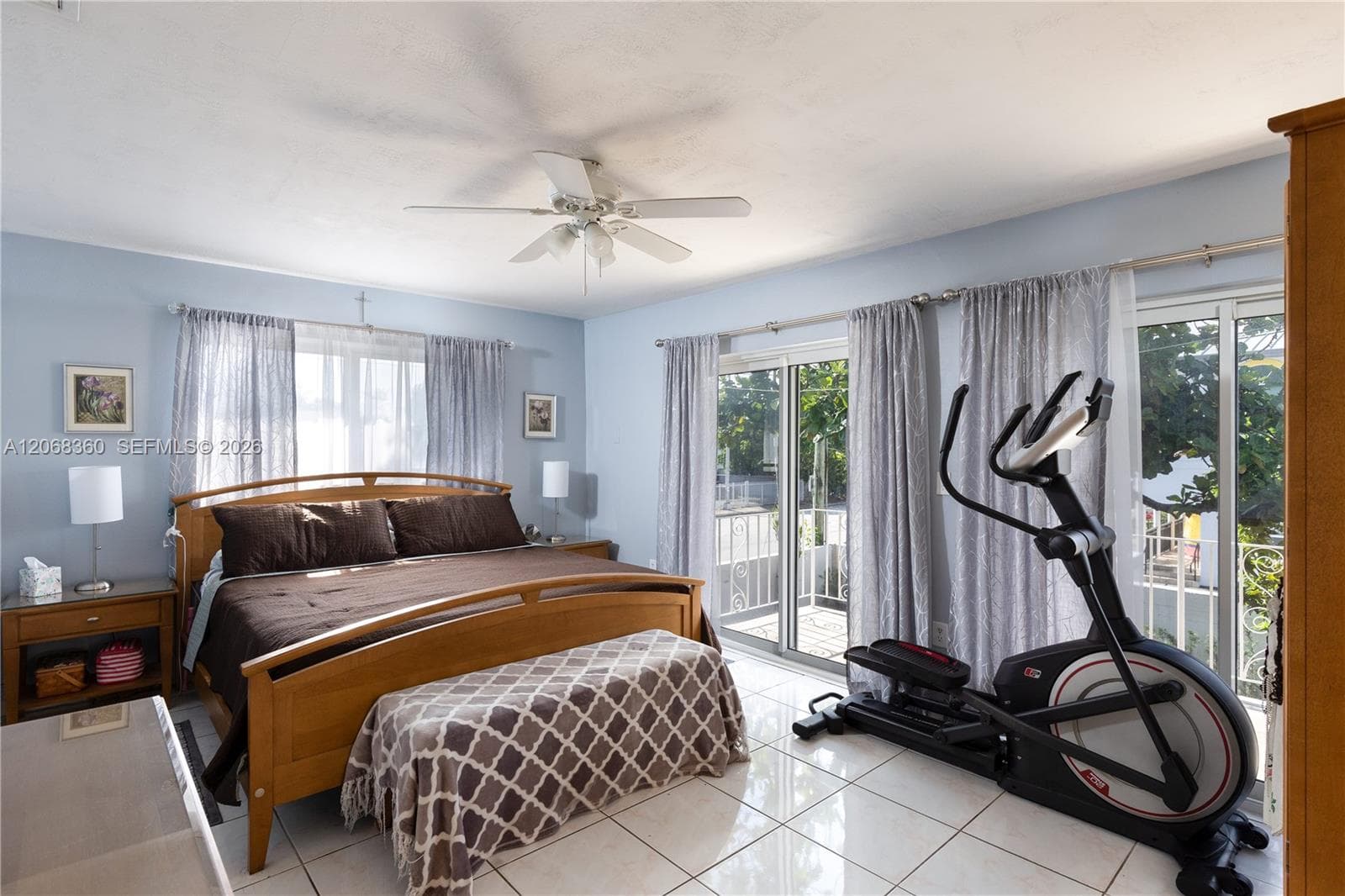 2250 SW 17th Ave photo 10